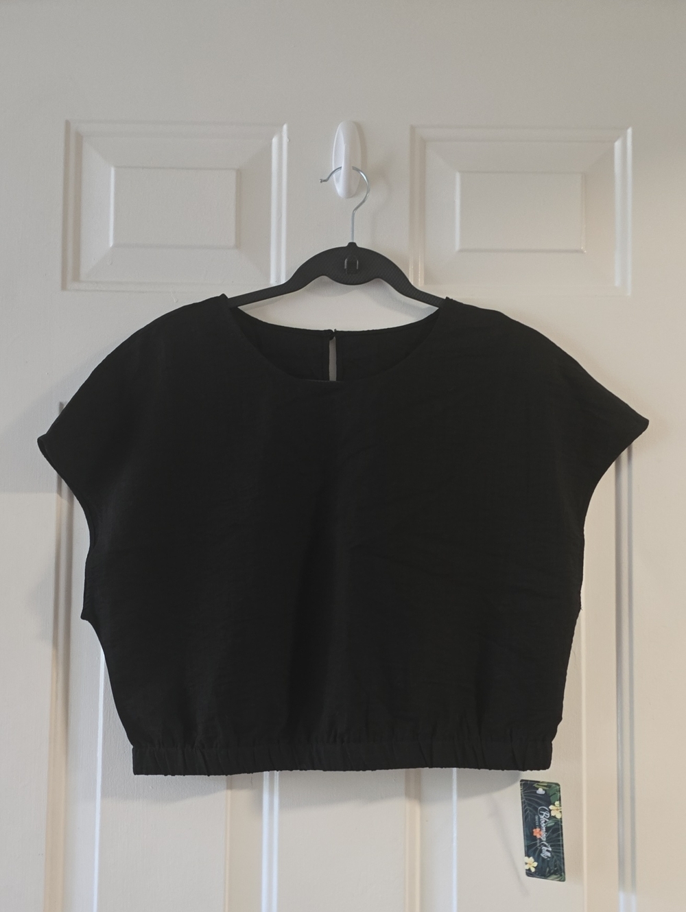 Blooming Jelly Black Cropped Bubble Top Cap Sleeve Elastic Hem Size XL NWT
